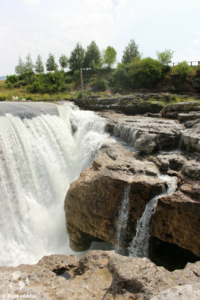 Czarnogóra - wodospad Niagara