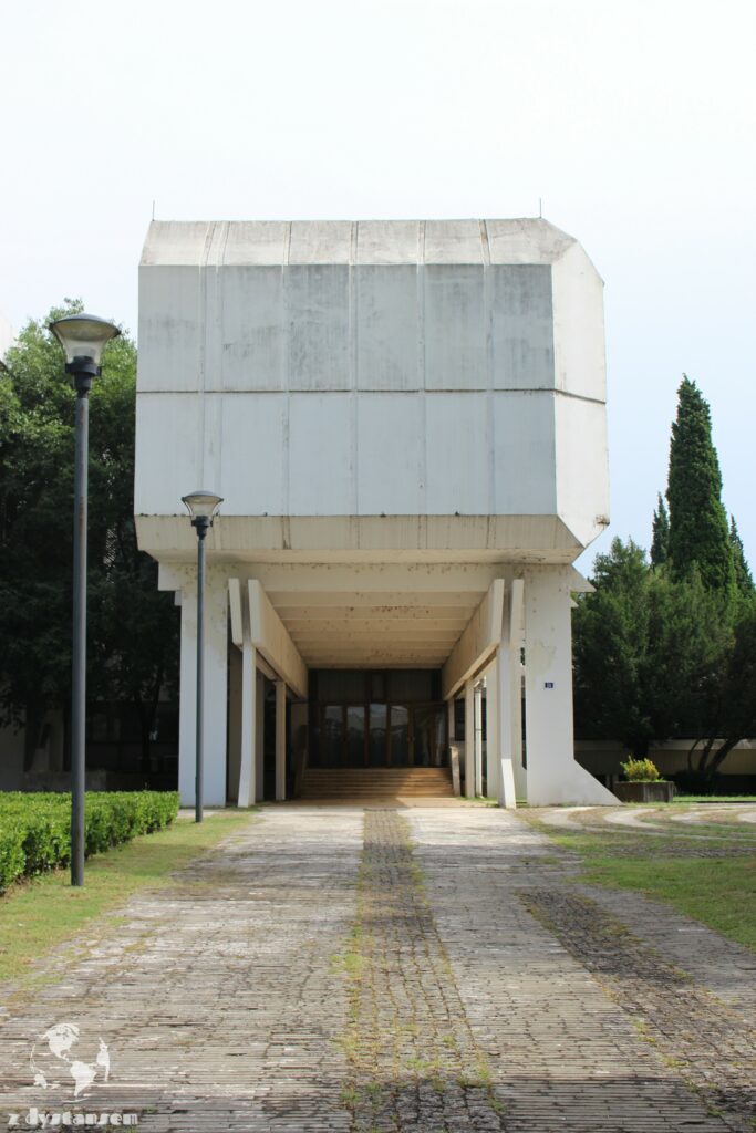 Stolice Półwyspu Bałkańskiego - Podgorica