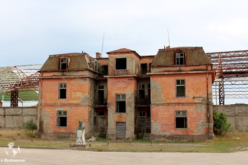 Flamingi i pelikany koło Ulcinj